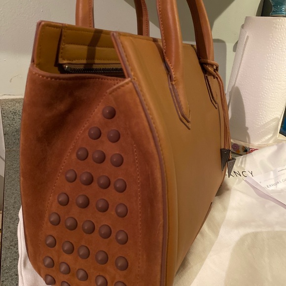 Alexandra Clancy Cognac Sullivan Tote Bag - Picture 9 of 11